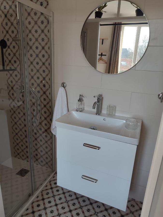 Un Nid D ' Amour Cabourg Extérieur photo